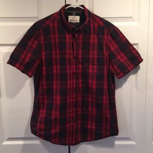 Short-sleeve flannel. Large. Never worn!